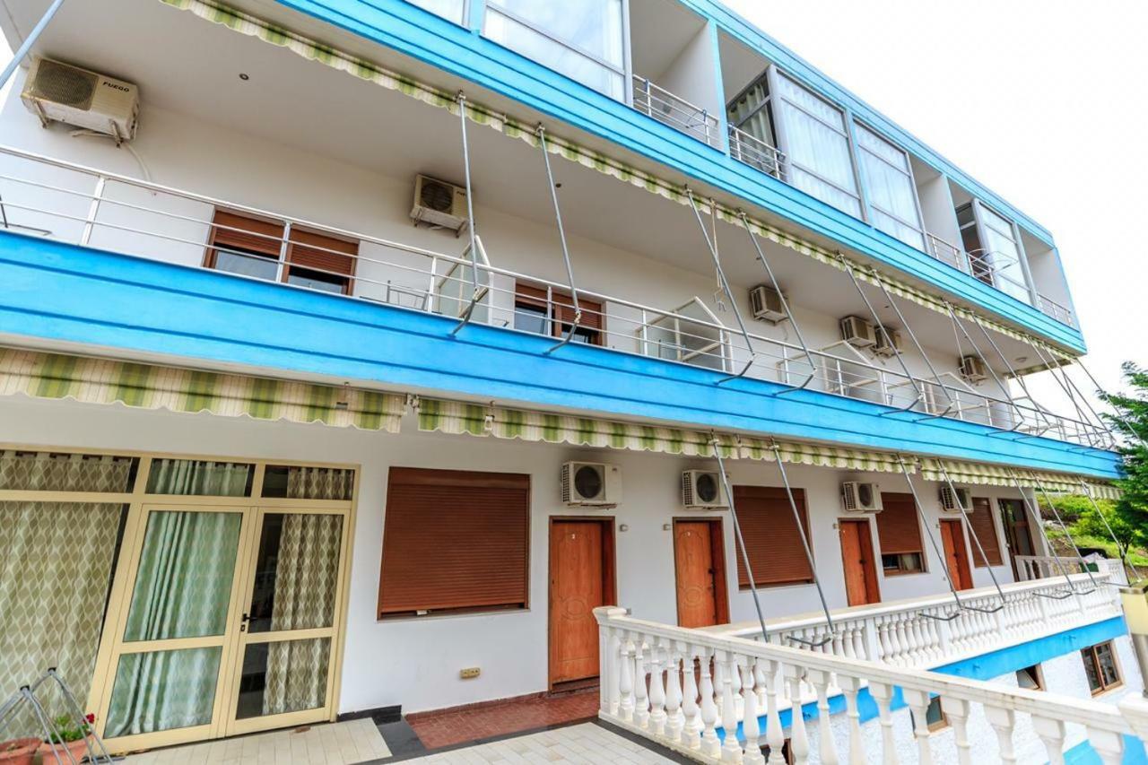 Aurora Hotel