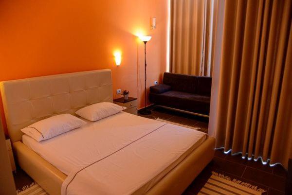 Aurora Hotell Vlorë